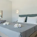 Brand New: Kefalonia Stone - Trapezaki Retreat Villa Trapezaki (Kefalonia)