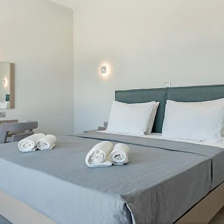 Brand New: Kefalonia Stone - Trapezaki Retreat וילה טרפזאקי