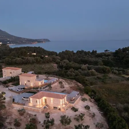 Brand New: Kefalonia Stone - Trapezaki Retreat * טרפזאקי